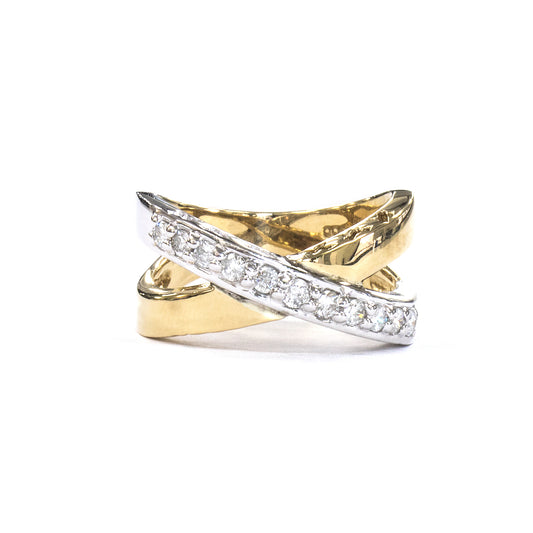 プラチナK18コンビダイヤモンドイヤリング