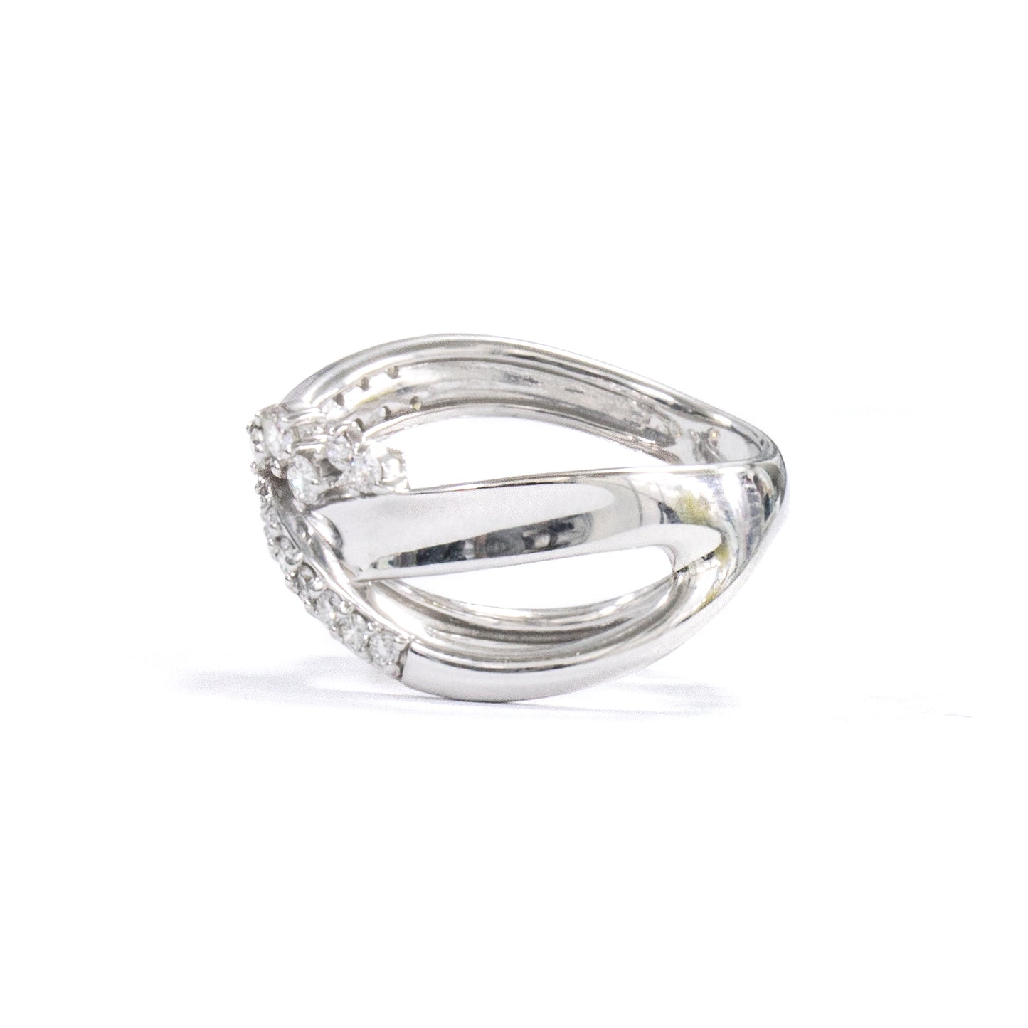 K18ホワイトゴールドダイヤモンドリング