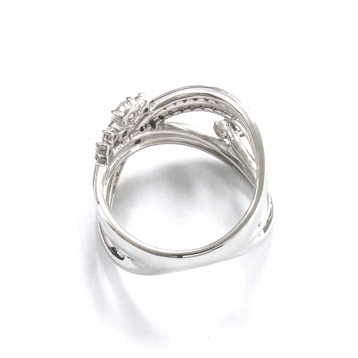 K18ホワイトゴールドダイヤモンドリング