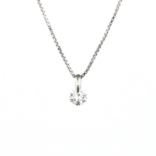 プラチナダイヤモンドペンダント